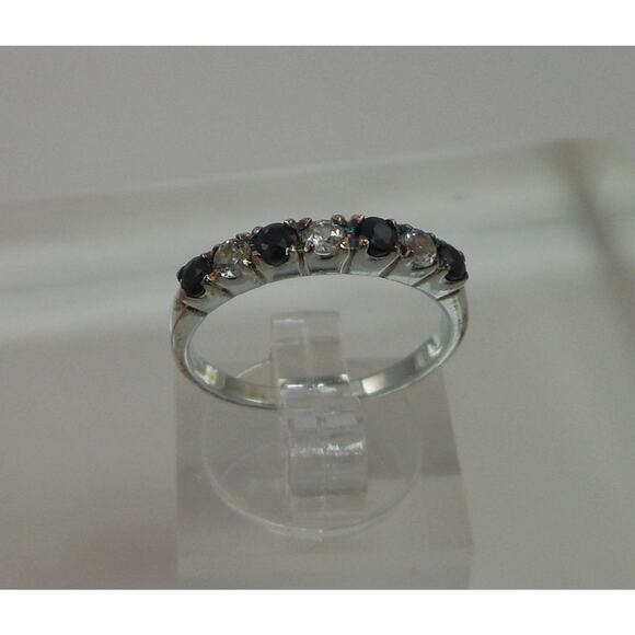 Elegant Vintage Sterling Silver Ring Green Emerald CZ Simulated Diamond - Size 6 - Picture 6 of 10